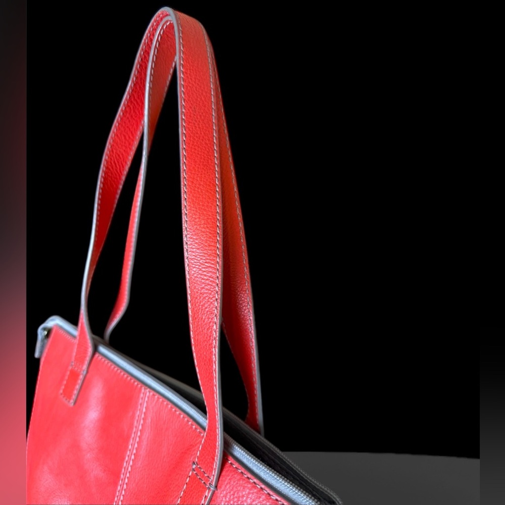 Fossil Red and White Tote Shoulder Purse - Picture 3 of 7